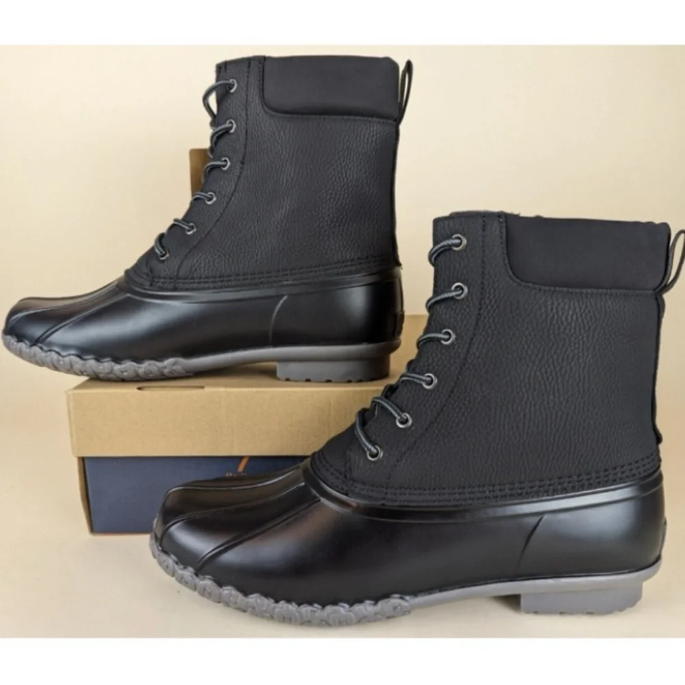 NWB Weather Proof Vintage Adam ll Men’s Duck Boots In Black Size 8.